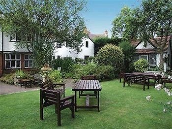 The Tudor Court Hotel Solihull Eksteriør bilde