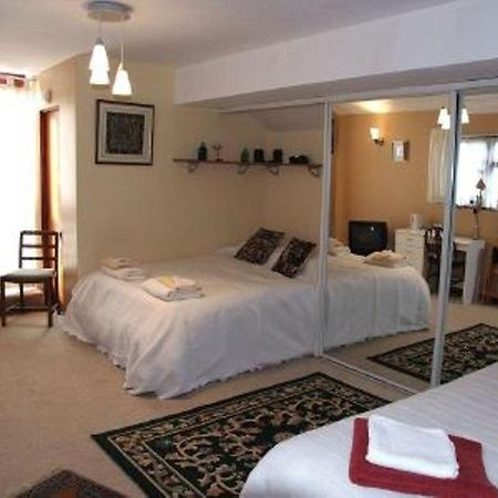 The Tudor Court Hotel Solihull Rom bilde